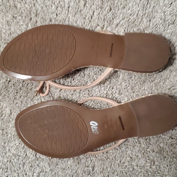 Kate Spade pink and tan flip flops - Picture 2 of 6